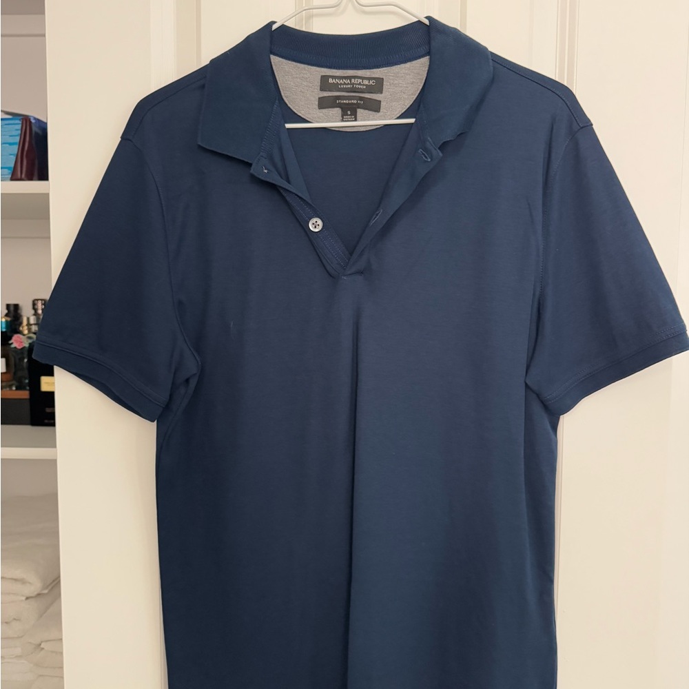 Banana Republic Men's Dark Blue Polo Shirt